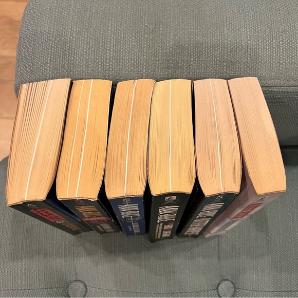 Set of 5 Ann Rule true crime books (+a bonus) - Picture 3 of 9